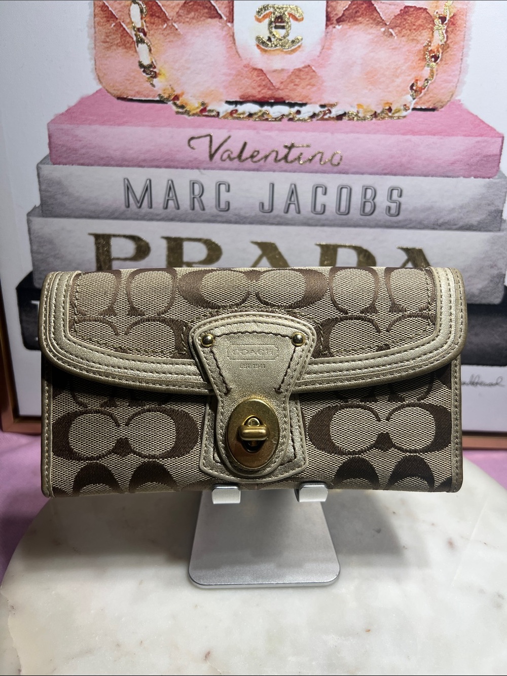 COACH legacy Khaki Signature Canvas Turnlock Wallet